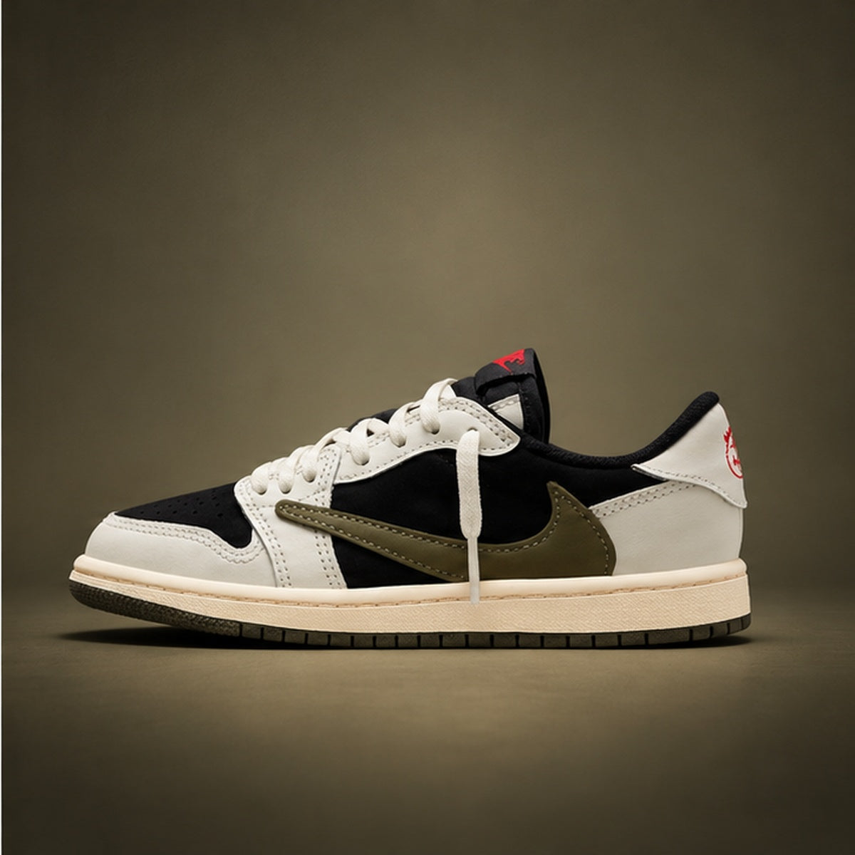 SNEAKERS.